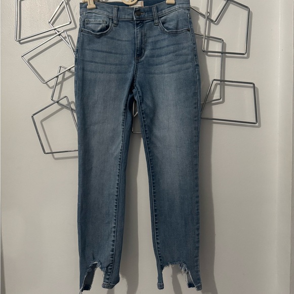 Alter’d State Chewed Hem Jeans Size 27 - Picture 1 of 6